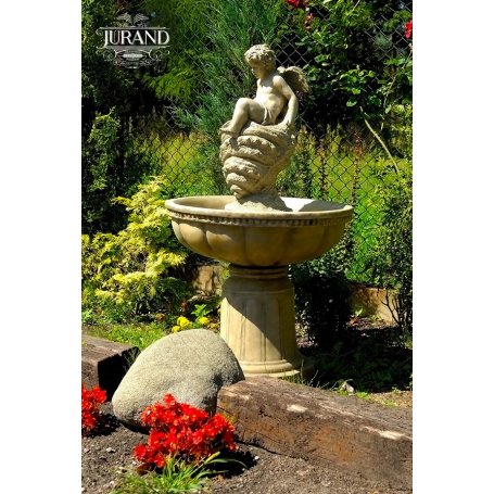Suihkulähde Fountain Cupidia