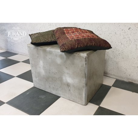 Kivinen istuinpenkki Modern