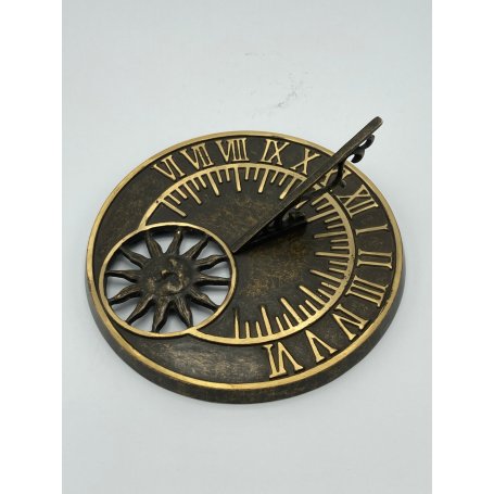 Aurinkokello Horisont sundial