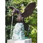 Pronssinen suihkulähde patsas "Dragon On Rock Fountain"