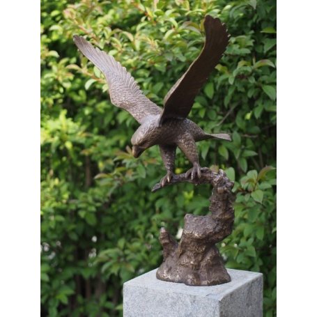 Pronssinen Kotka patsas "Eagle"