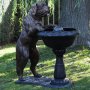 Pronssinen suihkulähde - koirapatsas "Dog With Fountain"