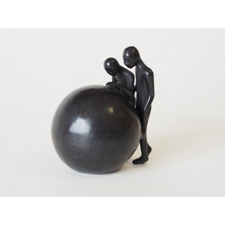 Pronssinen muisto patsas "Urn Sad People"