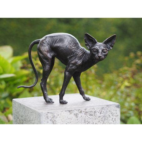 Pronssinen kissapatsas "Standing Sphynx Cat"