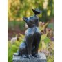 Pronssinen kissa- ja perhonen patsas "Cat With Butterfly"