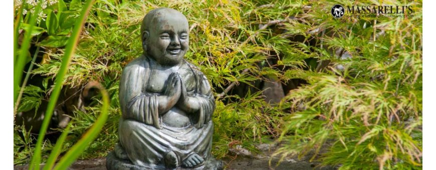 Laadukas buddha patsas puutarhaan ja puistoon. Edesauta onneasi Buddhan ja veden voimin! Buddha-veistoksen pystyttäminen puutarhaan, kotiin tai toimistoon tuo mukanaan onnea, terveyttä ja hyvän elämän.